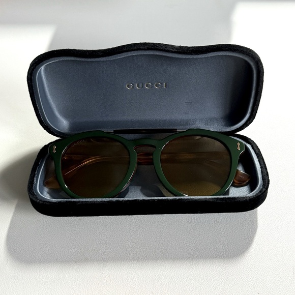 Gucci Boston Brow Bar Round Retro Sunglasses - Picture 3 of 8